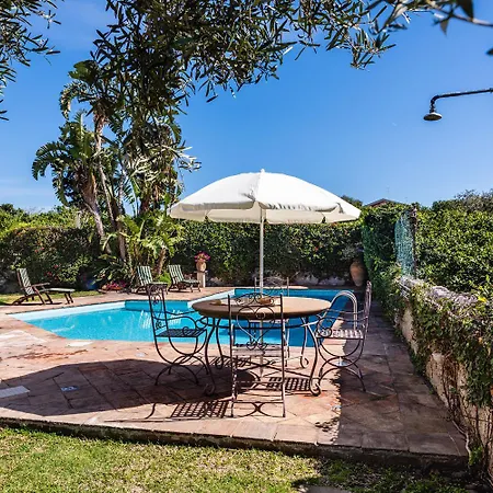 Del Leone Con Piscina By Wonderful Italy * Acireale