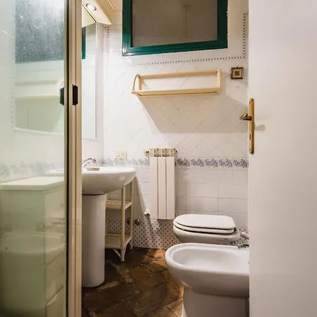 Villa Del Leone Con Piscina By Wonderful Italy