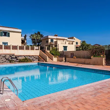Del Leone Con Piscina By Wonderful Italy Villa Acireale