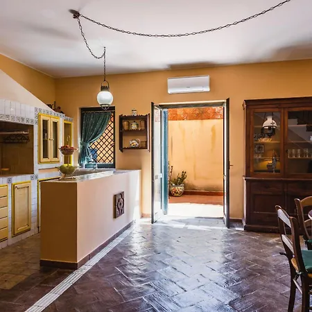 Del Leone Con Piscina By Wonderful Italy Villa Acireale