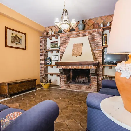 Villa Del Leone Con Piscina By Wonderful Italy Acireale